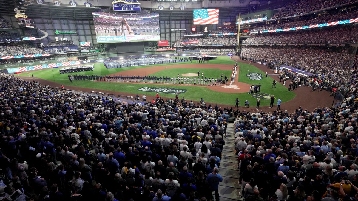 به روز رسانی زنده Brewers vs Rays در بازی World Series 2. امتیاز، نکات برجسته